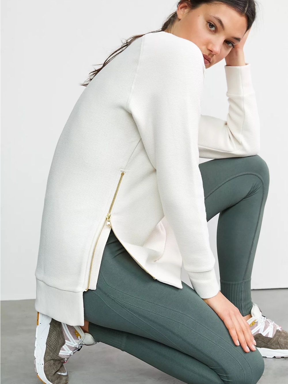 Varley Manning Ribbed Tunic Sweatshirt Side Zipper Ottoman Fabric Small Ivory